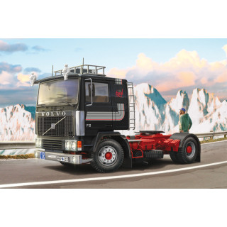 Volvo F12 Intercooler Low Roof with accessories  -3957