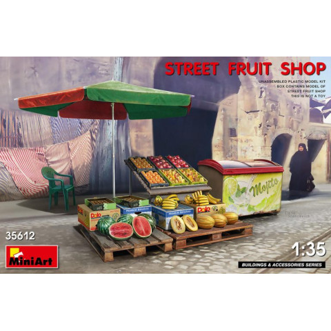 STREET FRUIT SHOP -35612