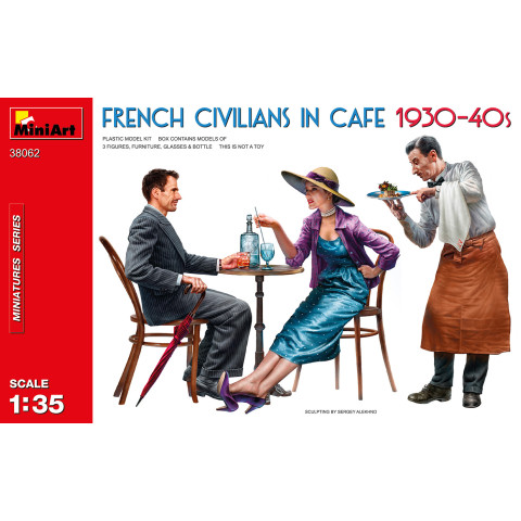 FRENCH CIVILIANS IN CAFE 1930-40S -38062