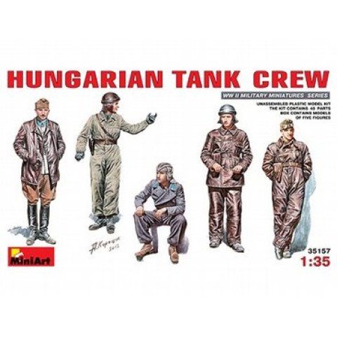 Hungarian Tank Crew Model Figures-35157