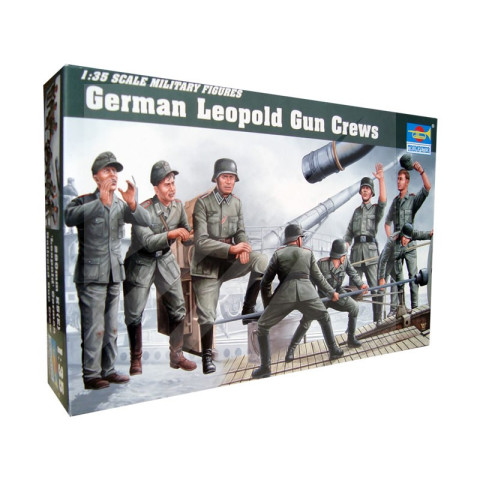 German Leopold Gun Crews -00406
