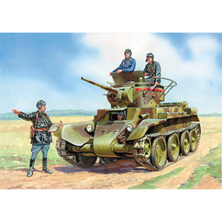 BT-7 Soviet tank w/crew -3545